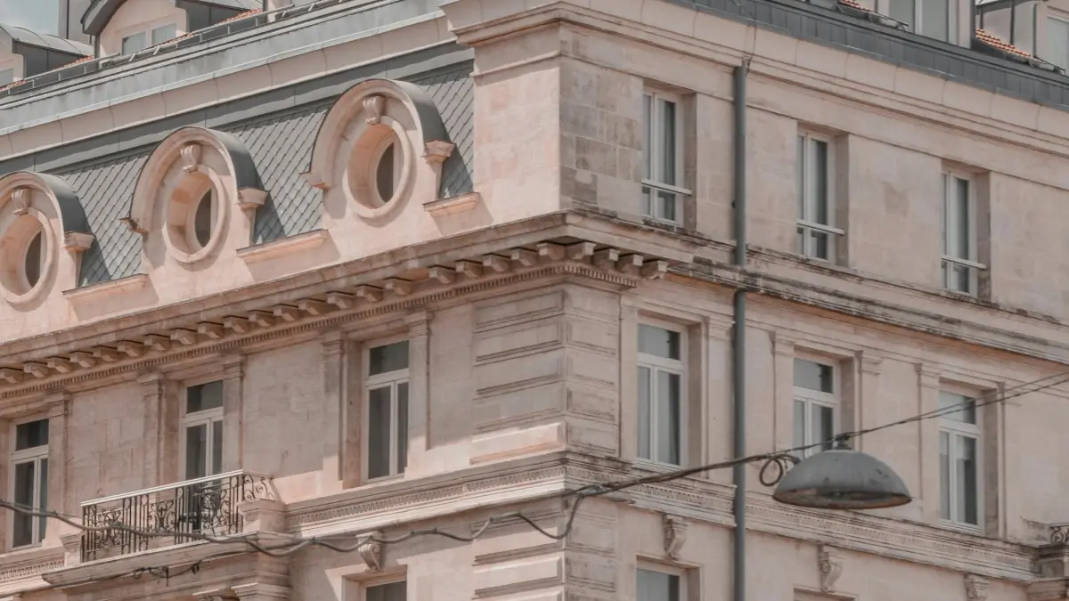 Marqueteiros MZ: achar criadores Moj russos e vender