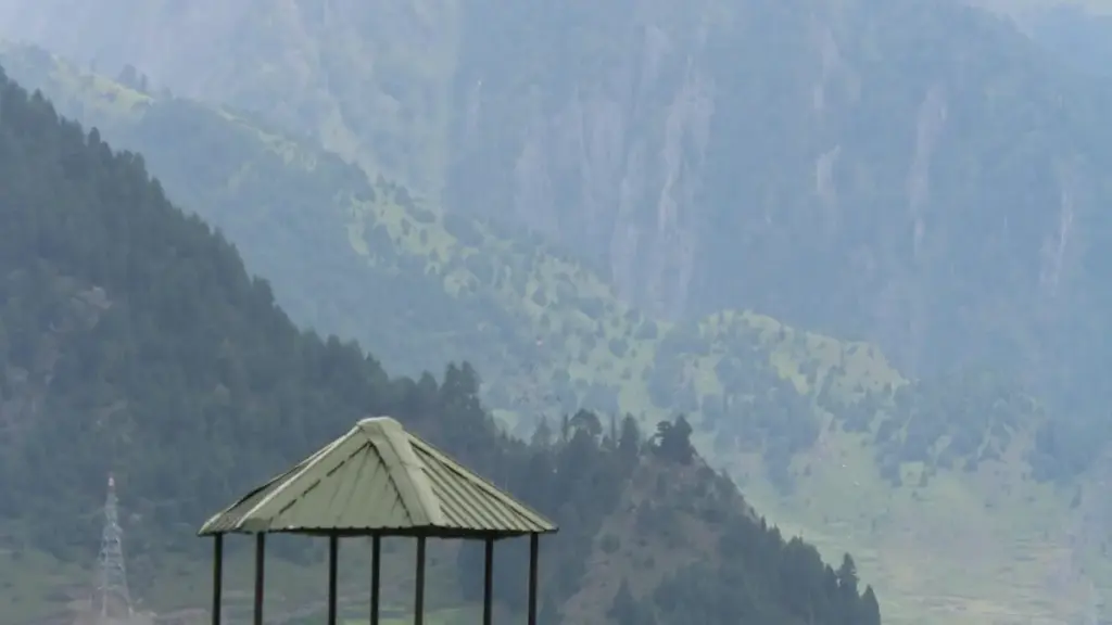 Guia prático para criadores em Moçambique sobre como abordar marcas mexicanas relacionadas a séries da Netflix para unboxing e reviews de PR packages.