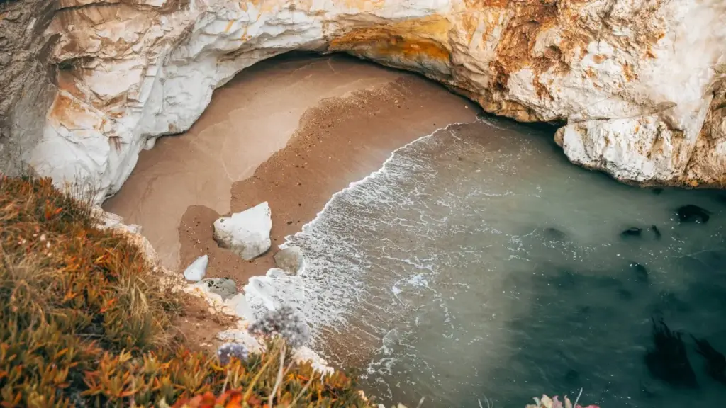 Guia prático para anunciantes em Moçambique: como descobrir e abordar criadores eslovenos que falam de Disney+ para campanhas esports.