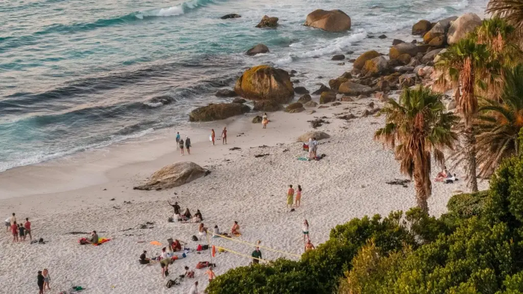 Guia prático para anunciantes em Moçambique sobre como encontrar criadores tunisinos que promovem Taobao com acordos de taxa fixa, incluindo canais, estratégias e riscos.