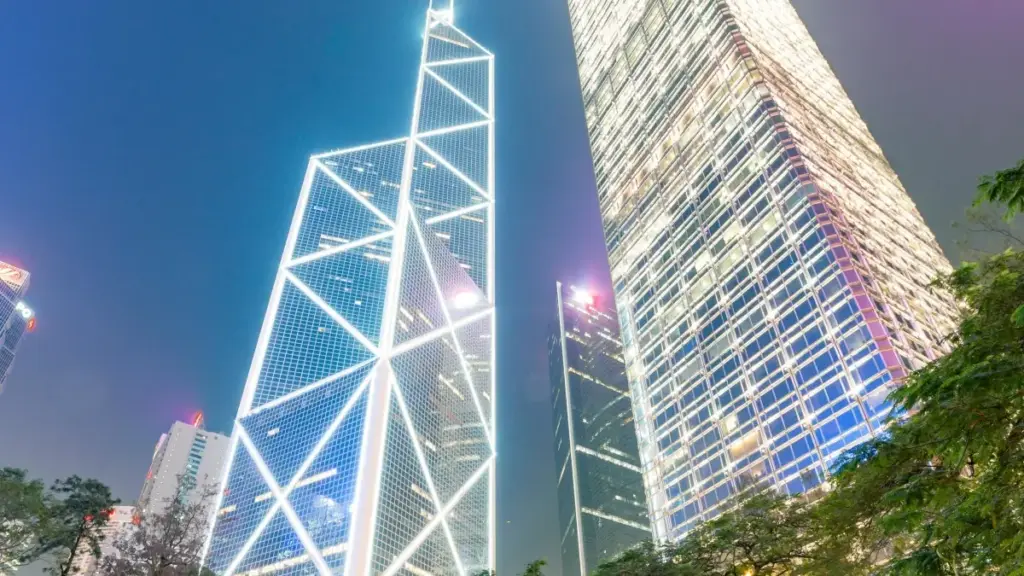 Guia prático para criadores em Moçambique: passos, táticas e exemplos reais para contatar marcas finlandesas no Twitter e ganhar nova audiência internacional.