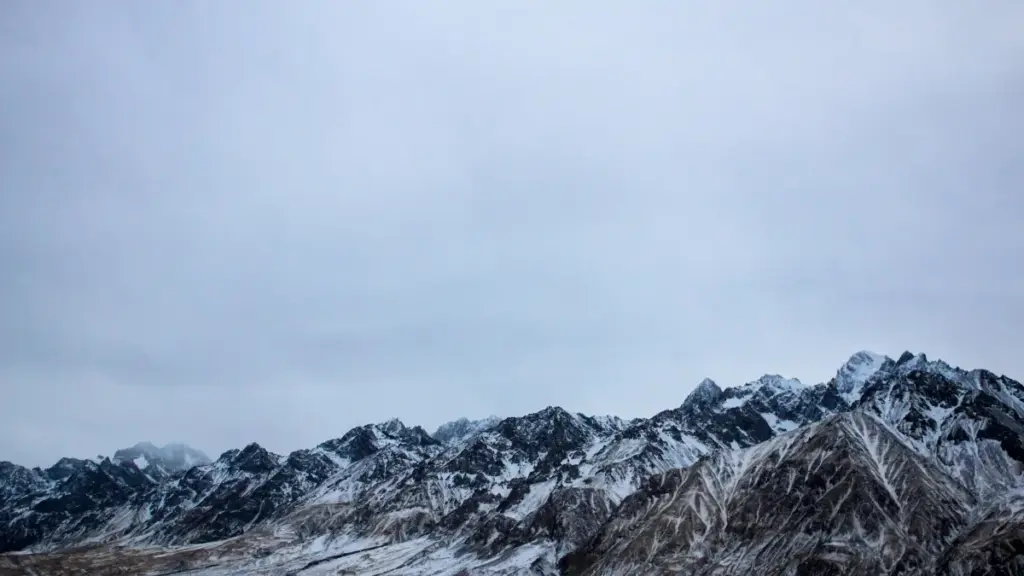 Guia prático para marcas em Moçambique encontrarem criadores italianos que vendem em eBay e localizarem campanhas com impacto cultural e conversões reais.